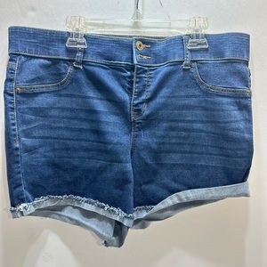 Wishful Park Jean Shorts Size XL